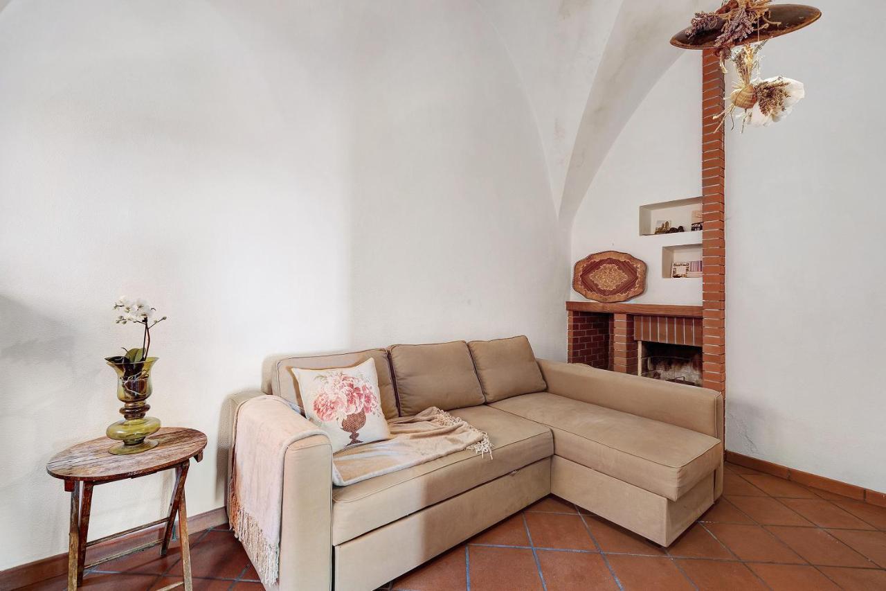Residenza Stoechas White Apartment Albenga Exterior photo